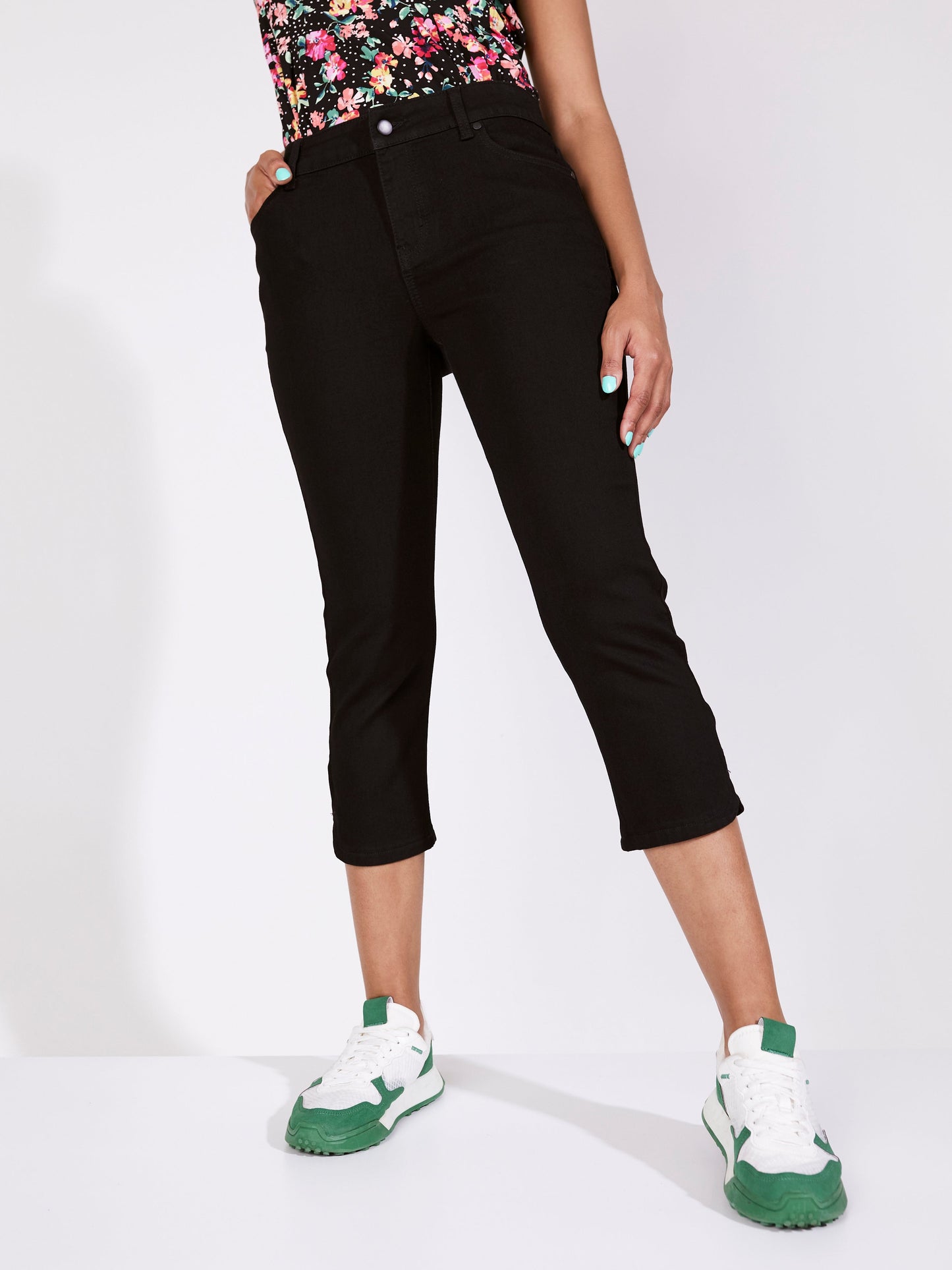 Westport Signature Capri Pants with a Dolphin Hem