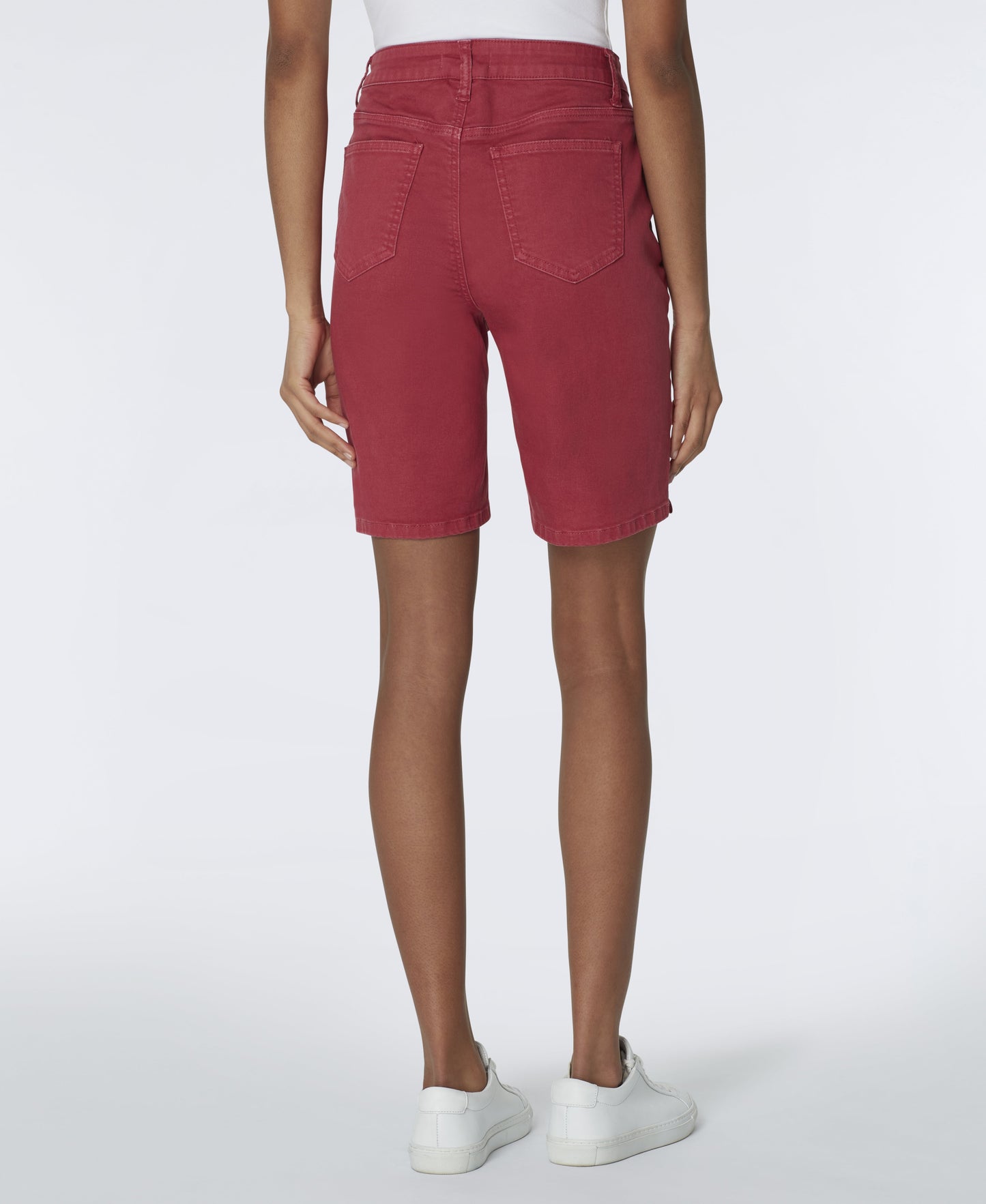 Westport Signature Shorts with Side Slit