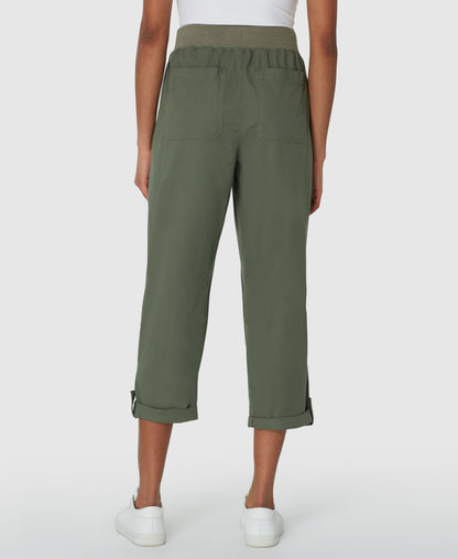 Westport Signature Capri Pants with Knit Waist