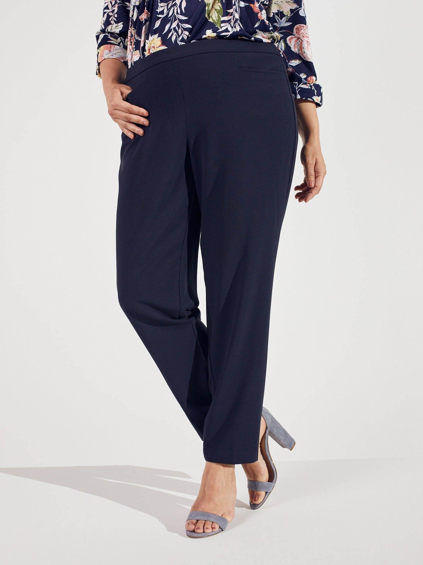 Pull On Tummy Control Pants With L Pockets -Short Length Plus