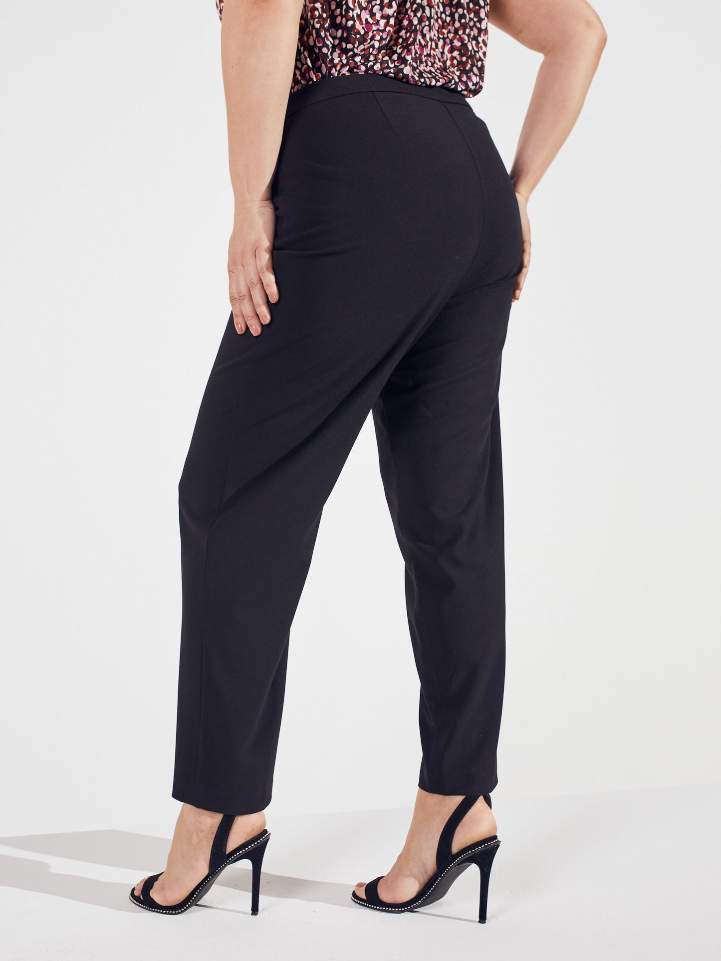 Pull On Tummy Control Pants With L Pockets -Average - Plus