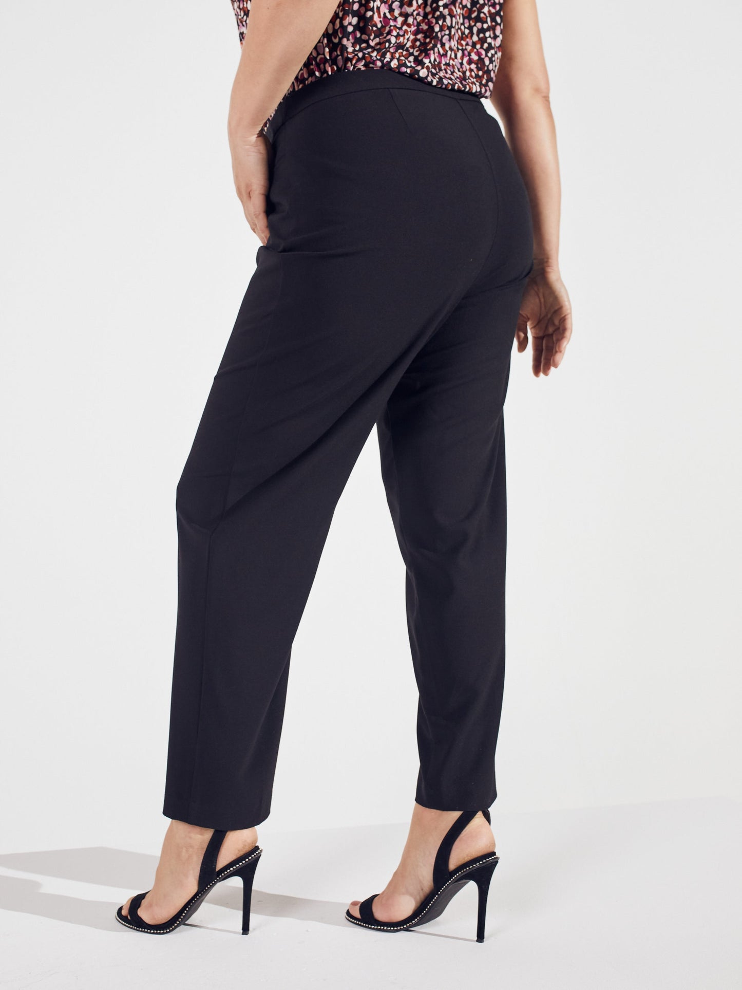 Pull On Tummy Control Pants With L Pockets -Short Length Plus