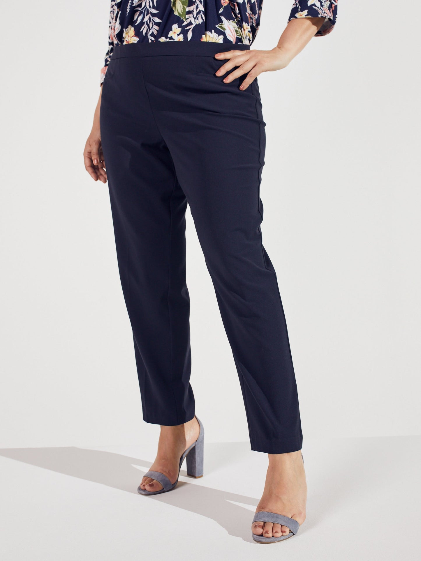 Pull On Tummy Control Pants With L Pockets -Short Length Plus